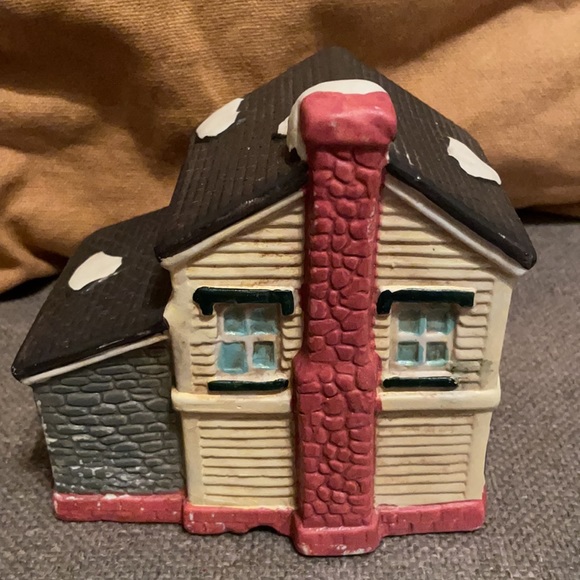 Christmas Village Ceramic Hardware Store, lighted option - Picture 11 of 12